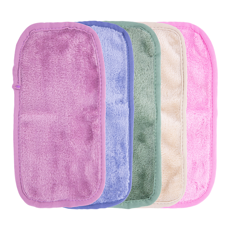 Khăn tẩy trang và tẩy da chết MakeUp Eraser siêu mềm mịn bản Wapped Up lễ hội