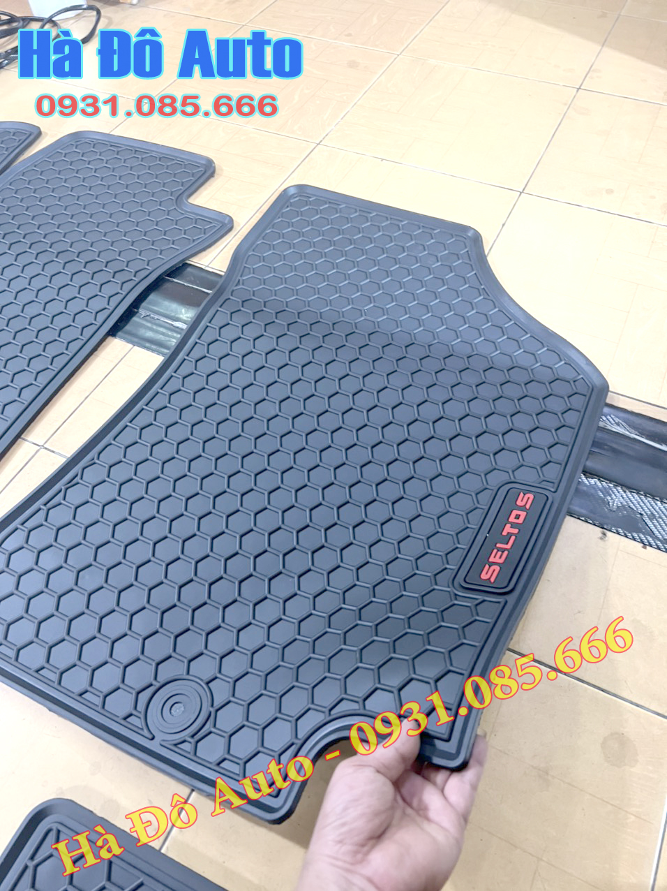 Lót Sàn Kia Seltos Mẫu Cao Su Vân Tổ Ong - Thảm Lót Sàn Cao Su Kia Seltos