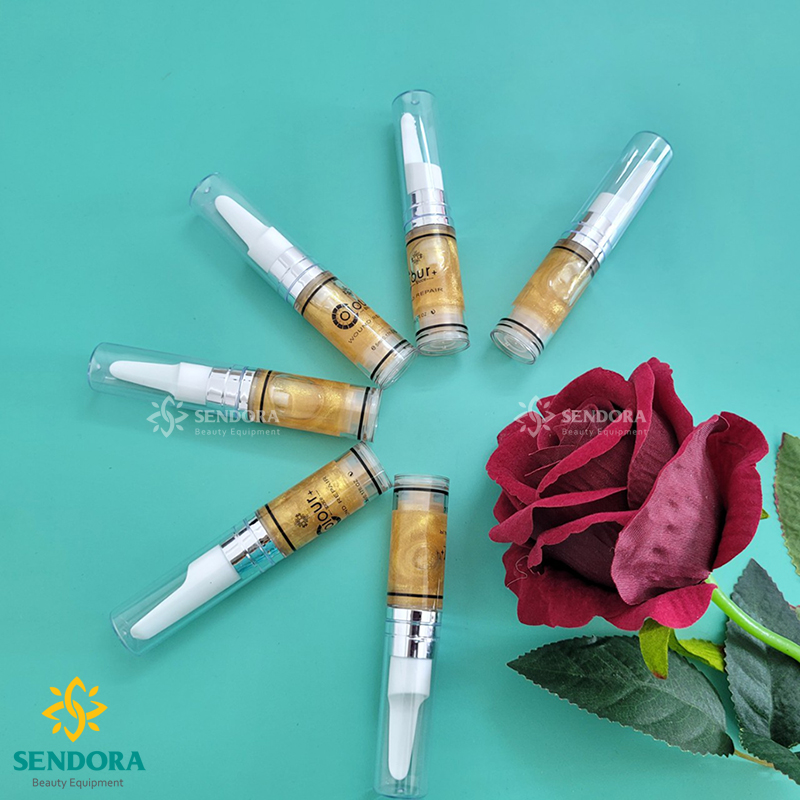 Collagen phủ bóng môi sau phun xăm