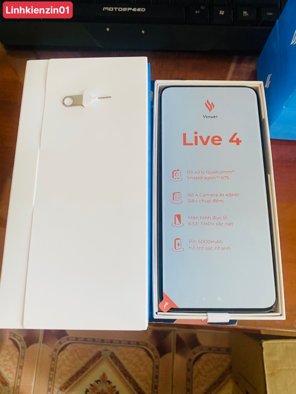Máy Vsmart Live 4