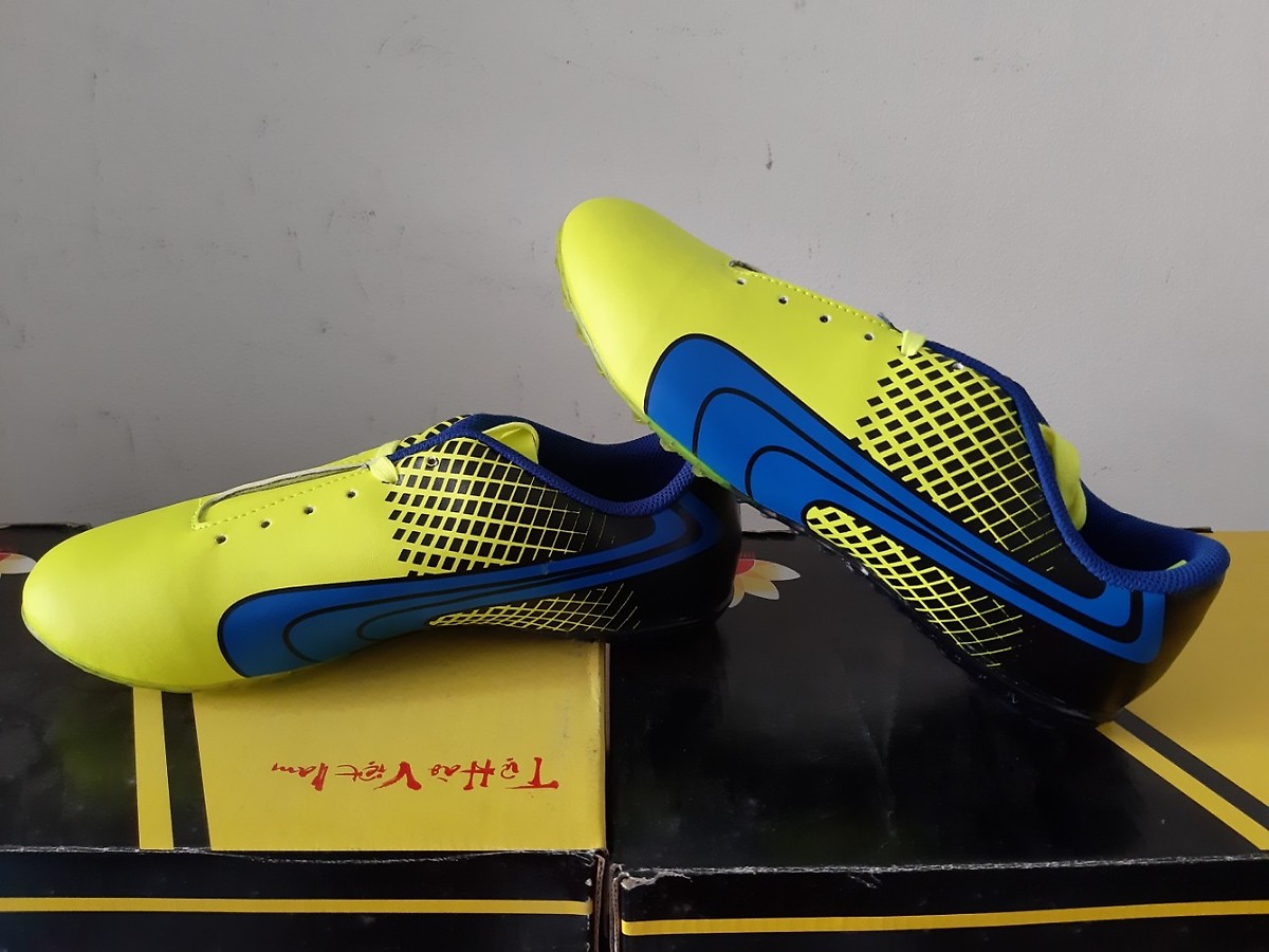 Giày Đá Bóng Sân Cỏ Nhân Tạo May Đế Size 37 Đến 43