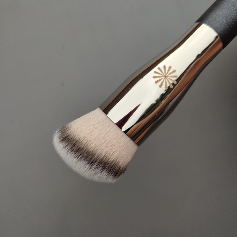 Cọ Tán Nền Piccasso 132 Foundation Brush
