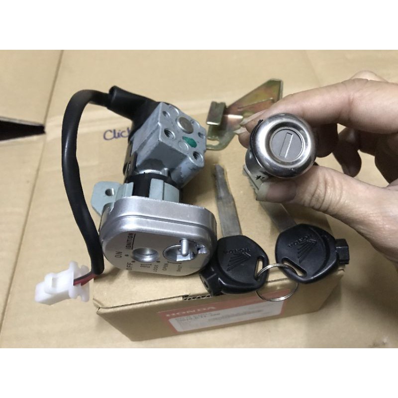 Bộ ổ khóa e Click 110