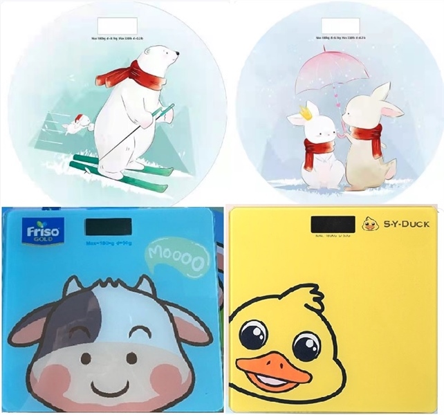 CÂN ĐIỆN TỬ MẶT KÍNH CƯỜNG LỰC VUÔNG BH 1 ĐỔI 1