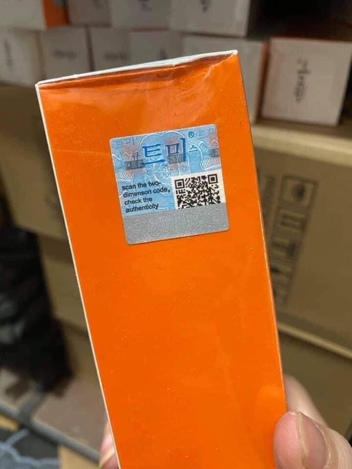 Xịt Chống Nắng V7 Sun