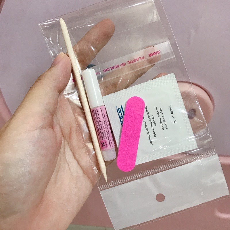 Nailsbox mắt mèo kim cương màu nude