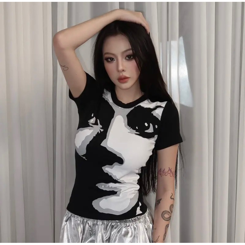 Áo Thun Nữ , Áo Babytee In Hình Mặt 2 Màu