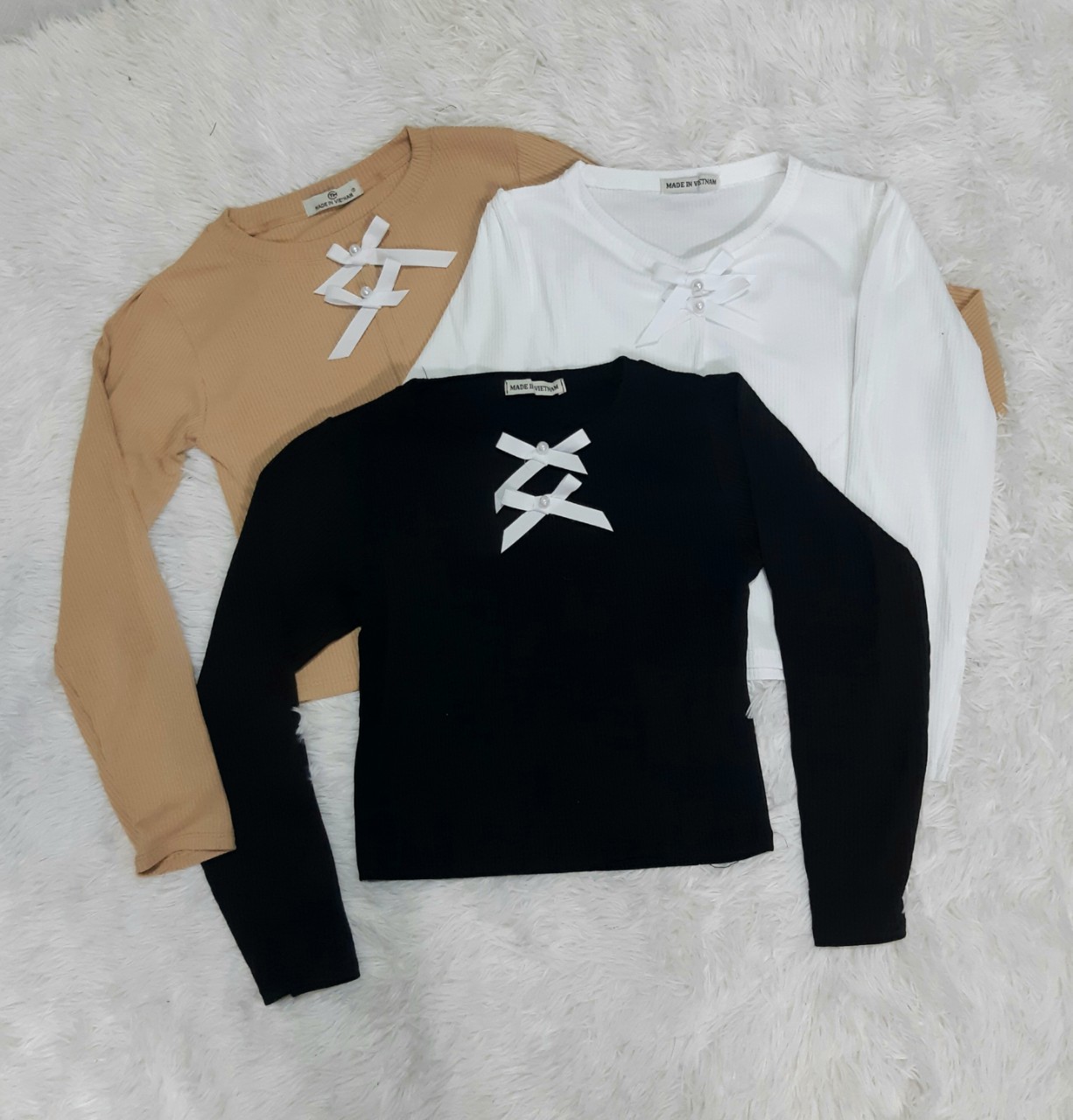Crotop tay dài phối nơ chất liệu thun gân dễ thương - áo crotop boby nữ