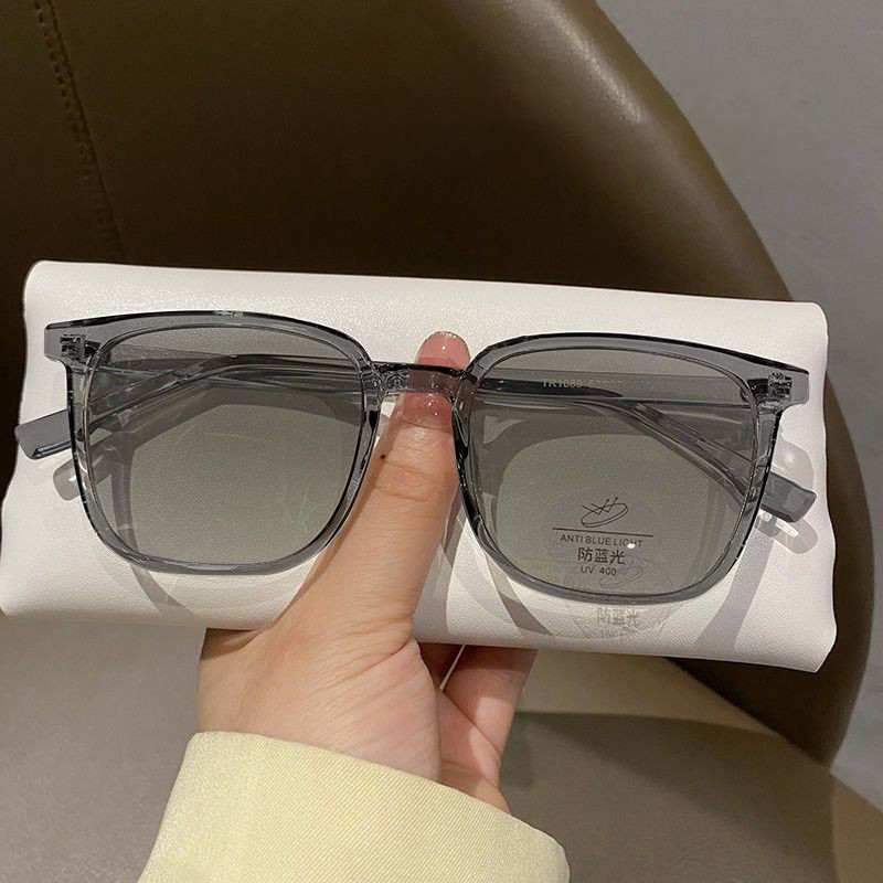 Enacolor%20New%20Fashionable%20and%203%20In%201%20Personalized%20Anti%20Radiation%20Photochromic%20Eyeglasses%20,-50%20-100%20-150%20-200%20-250%20-300%20-350%20-400%20Glas%20Eyeglasses%20for%20Male%20Female,Unisex%20Comfort%20-%20Image%206