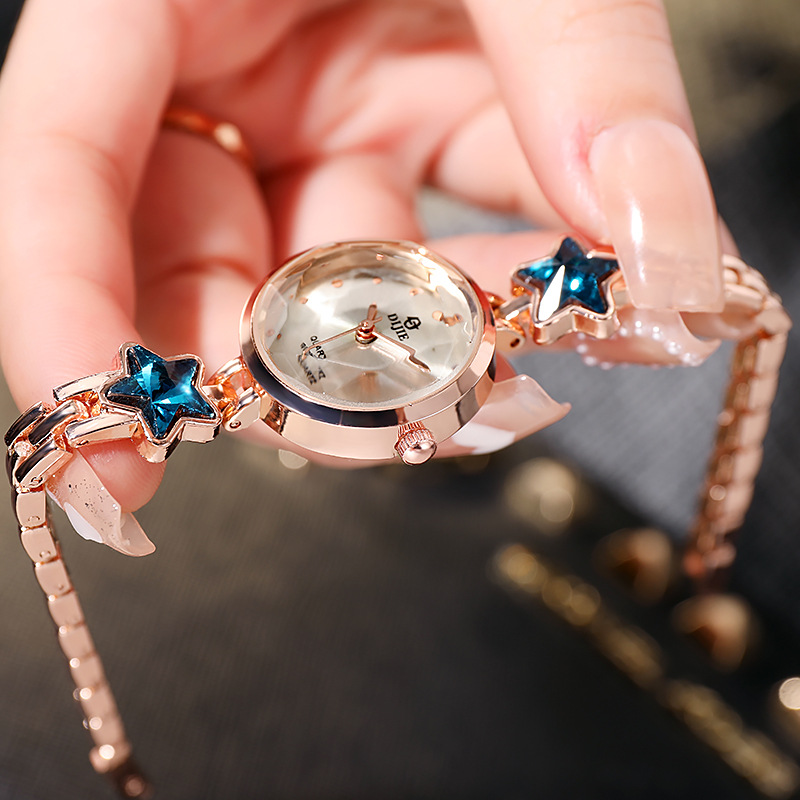 %E3%80%90New%20design%E3%80%91Minimalist%20and%20Elegant%20Women's%20Watch%20with%20Trendy%20Design%20-%20Perfect%20for%20Students%20and%20Fashion-Forward%20Individuals.%20Features%20a%20delicate%20blue%20star%20charm,%20embodying%20a%20literary%20and%20artistic%20style.%20This%20versatile%20timepiece%20complements%20various%20outfits%20-%20Image%202