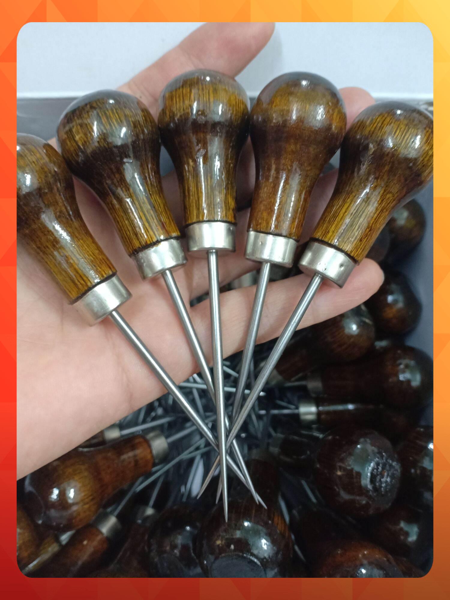 dùi ( dụng cụ may vá )