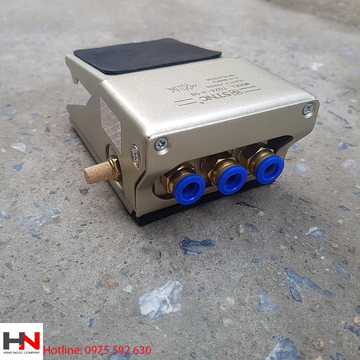 Bàn đạp khí nén tg24-j-08 hãng stnc và đầu ra ống hơi hàng nhập khẩu
