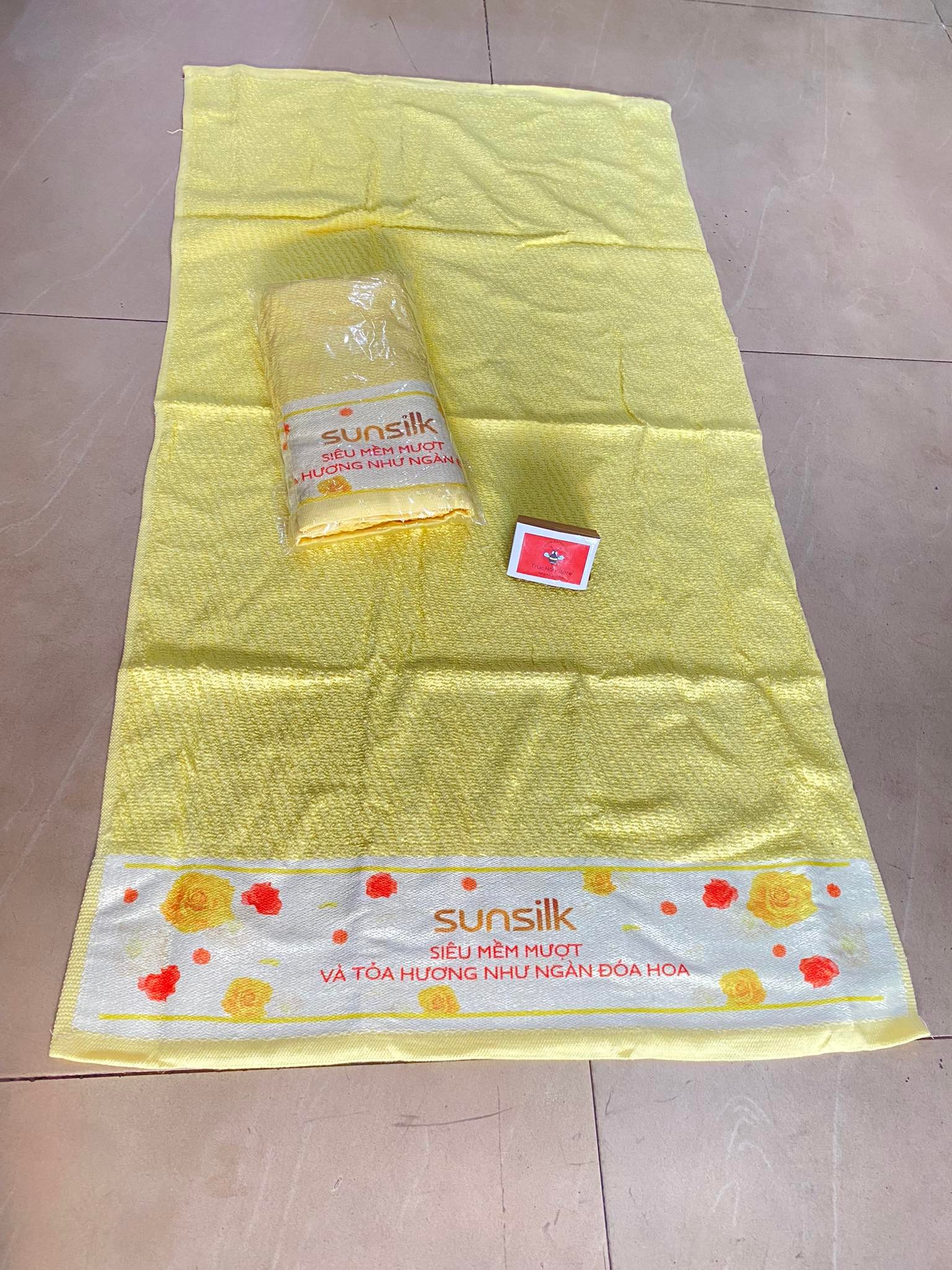 Khăn tắm Sunsilk 50x100cm