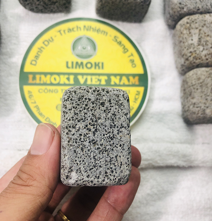 Combo 2 Kg Đá Cuội Nướng Thịt ( 8 -10 Viên / kg)