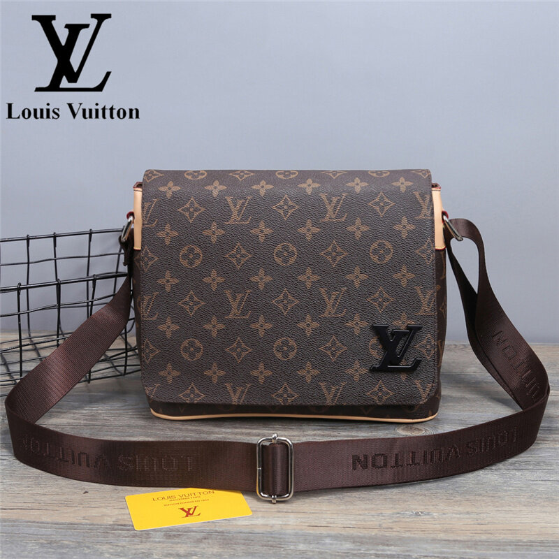 Mens Leather Pouches  Small Luxury Goods  LOUIS VUITTON 