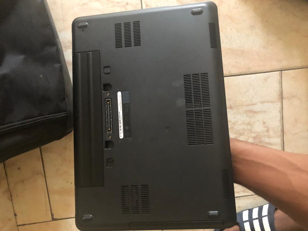 Pin laptop Dell Latitude E5440 E5540