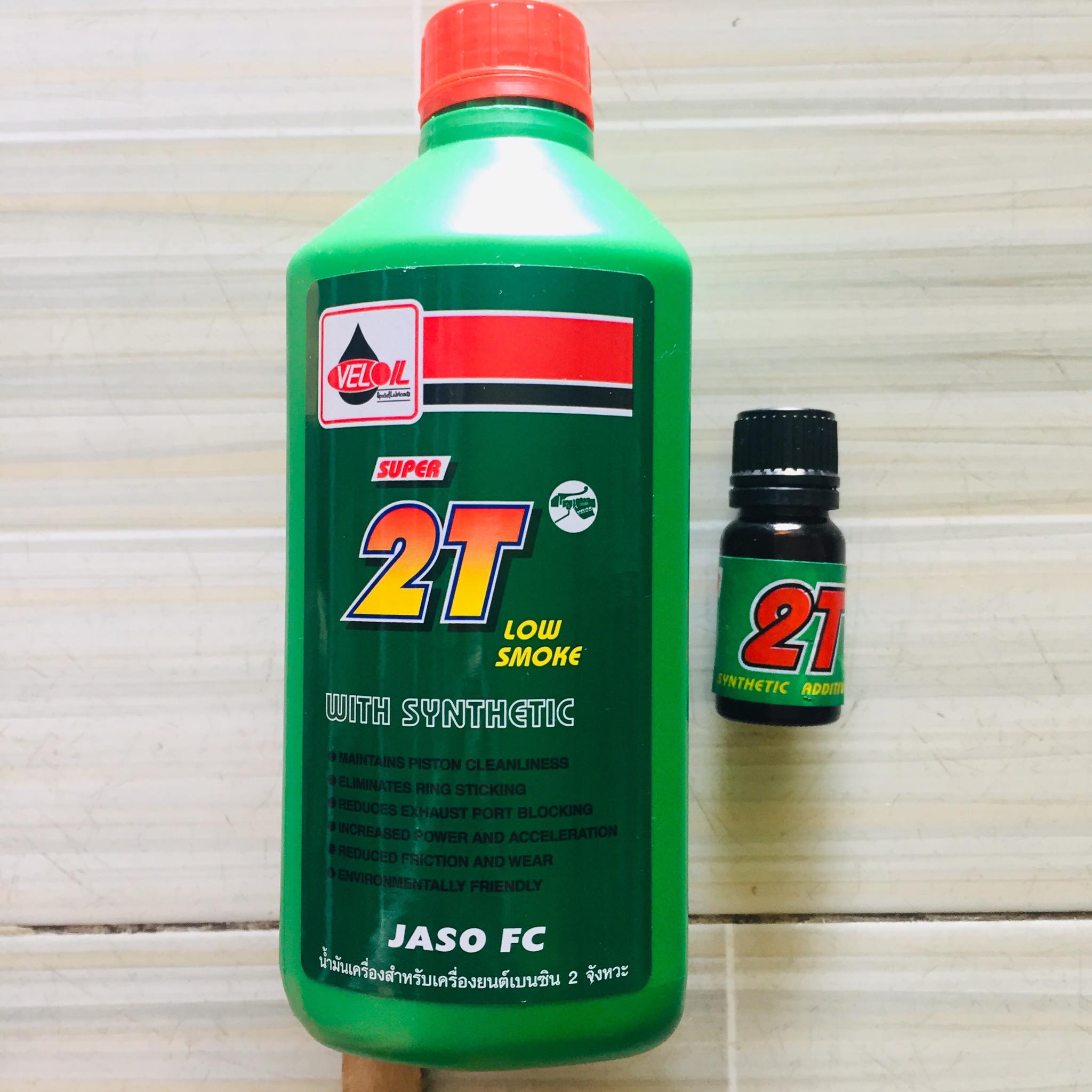 Combo Nhớt Thơm và Tinh dầu xe 2 thì 500ML
