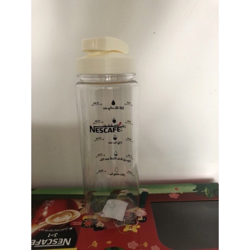 Bình nước 700ml duy tân nescafe milo mới - có vạch chia nhắc nhở