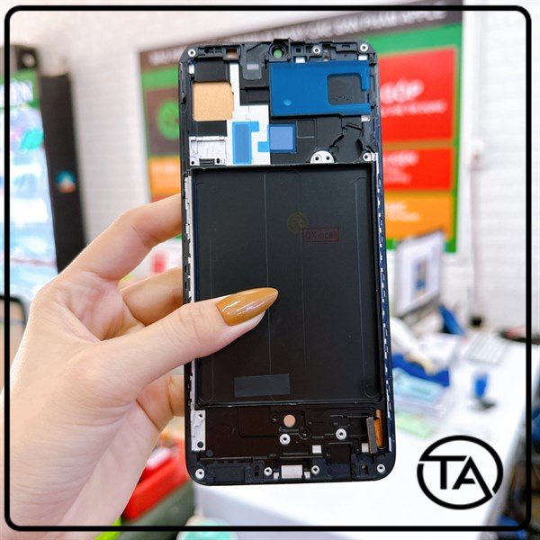 Màn hình samsung a70 / a705f phản quang đã test, hiển thị đẹp.