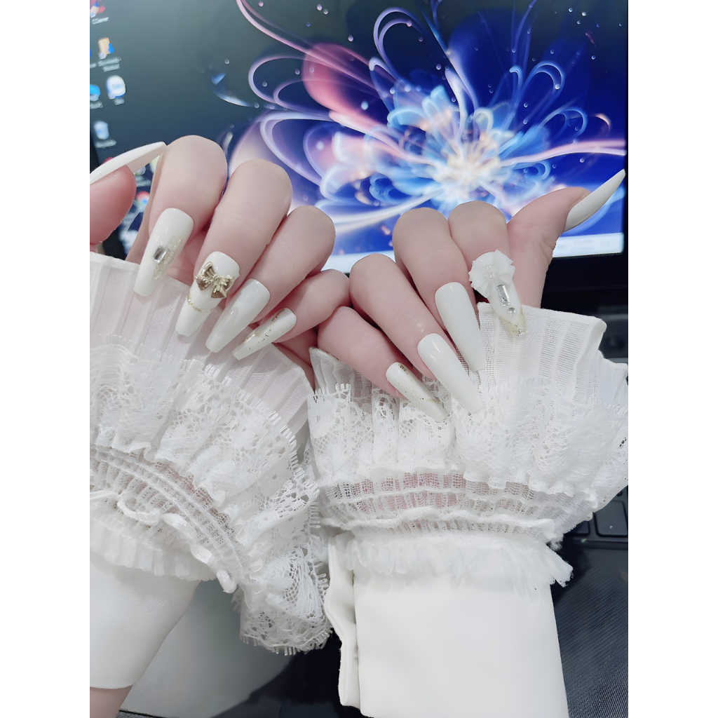 Nails______xinh đẹp 24 móng  mã 272