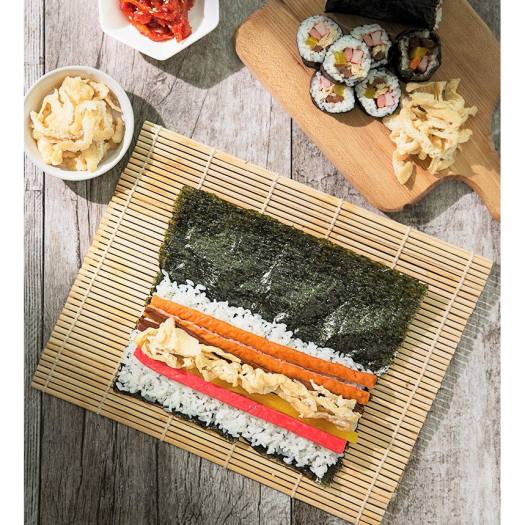 Mành tre làm cơm cuộn Kimbap Hàn Quốc