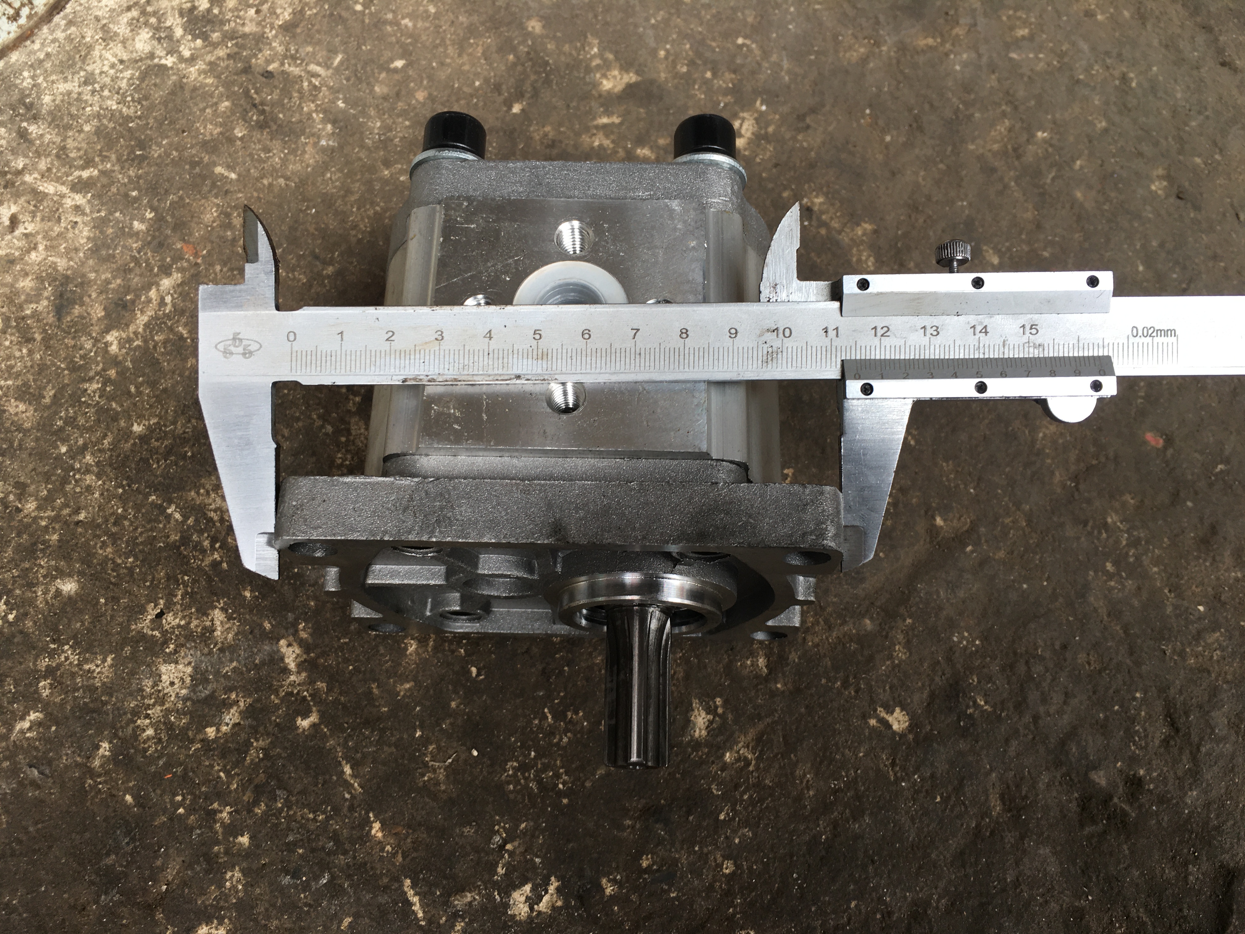 Bơm thủy lực dành cho ben và trợ lái, bơm E316