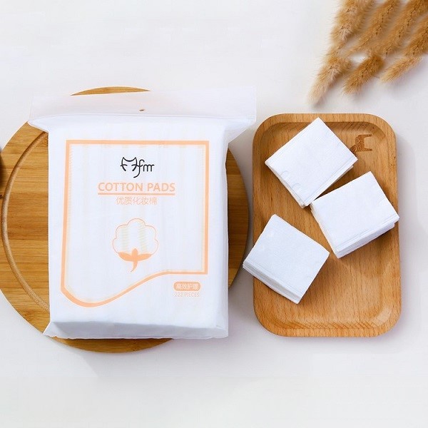 Bông Tẩy Trang FM 222 Miếng Cotton 3 Lớp Mềm Mịn Thích Hợp Mọi Loại Da FM Cotton Make-Up Remover 222 Pads