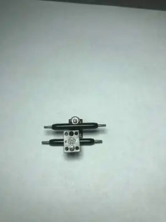 New 36mm 34mm 32mm chuyên nghiệp Fingerboard xe tải cho ngón tay skateboard nhỏ Skate Board