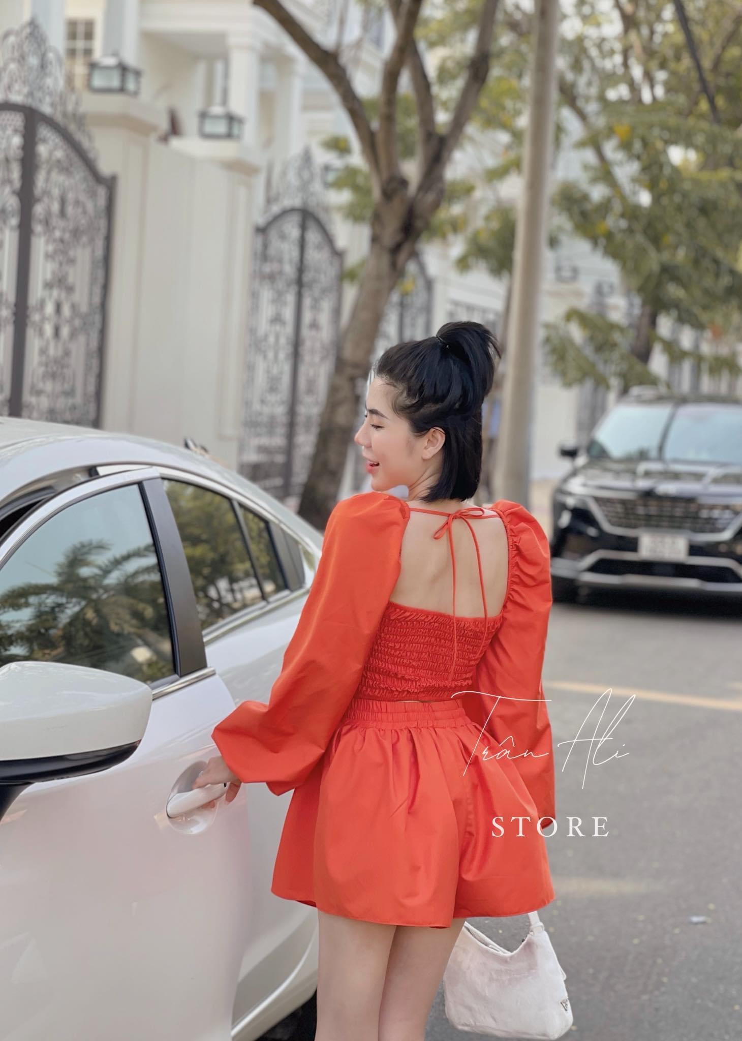 ĐẦM MÚT SỈ SIÊU XINH ..HÓT HÍT ,....