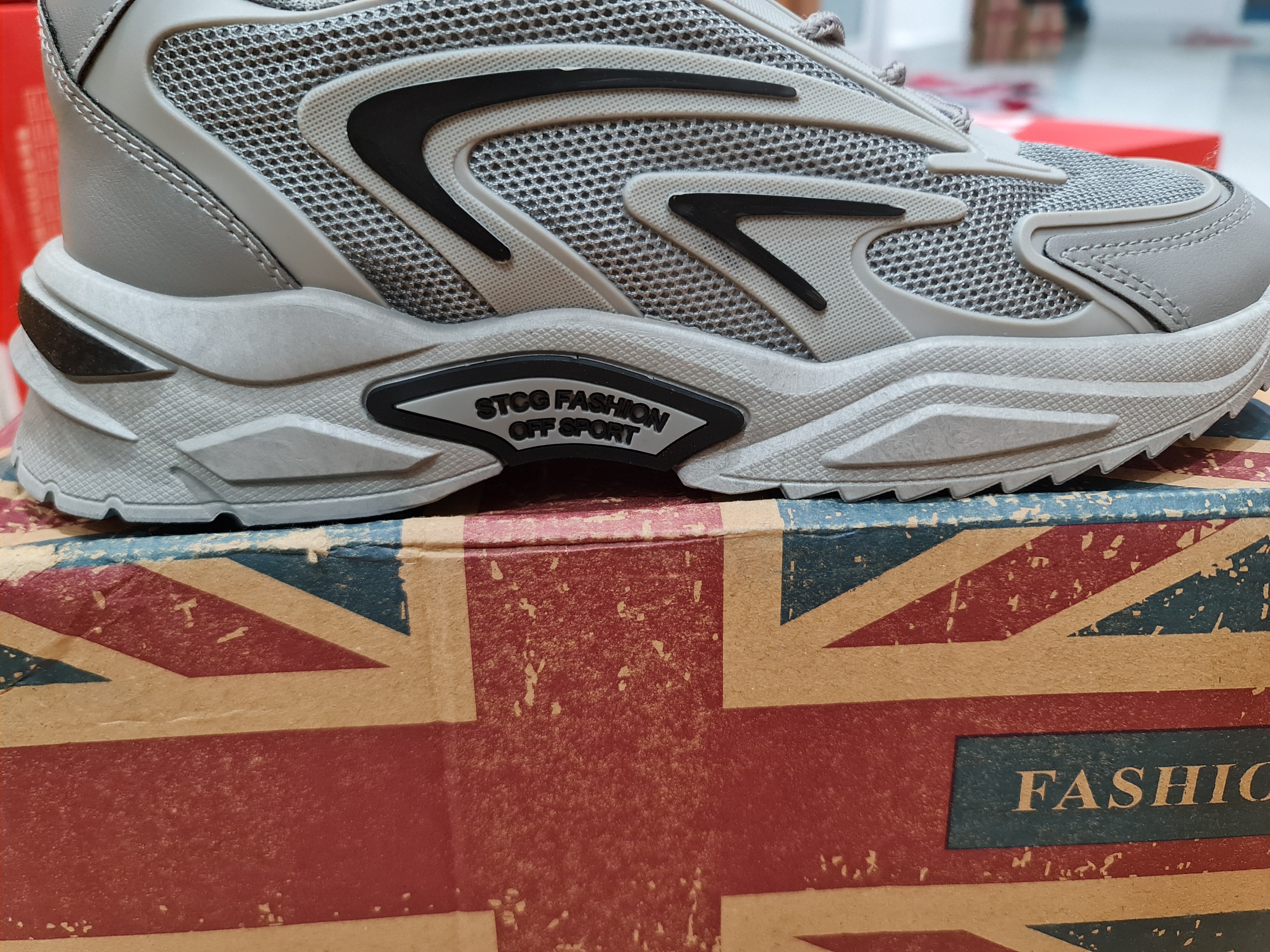 GIÀY NAM SNEAKER XÁM, ĐEN