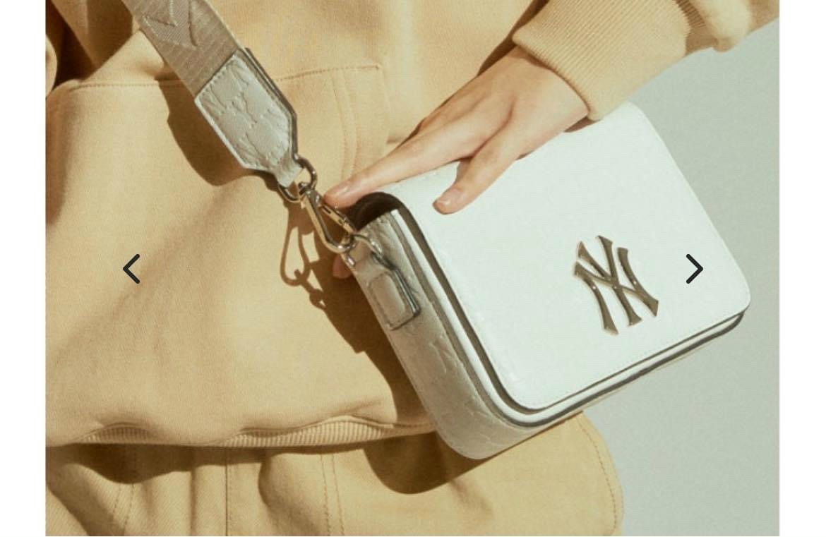 Túi đeo chéo nữ M.L.B fullbox size 18
