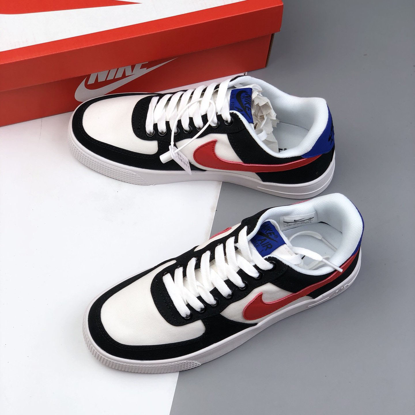 what store sells nike air force 1