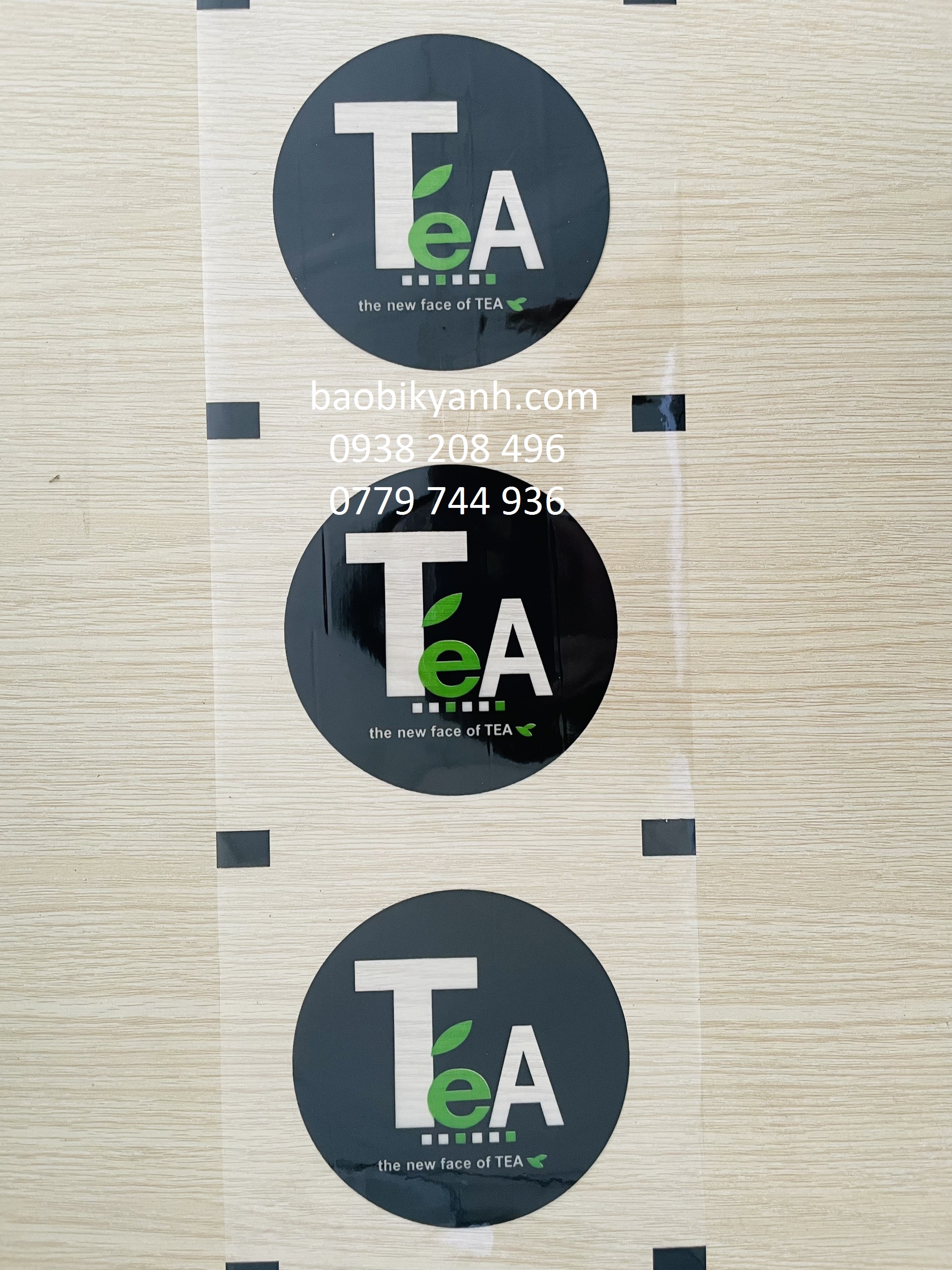 Màng ép ly/Keo dán miệng ly 2400 logo