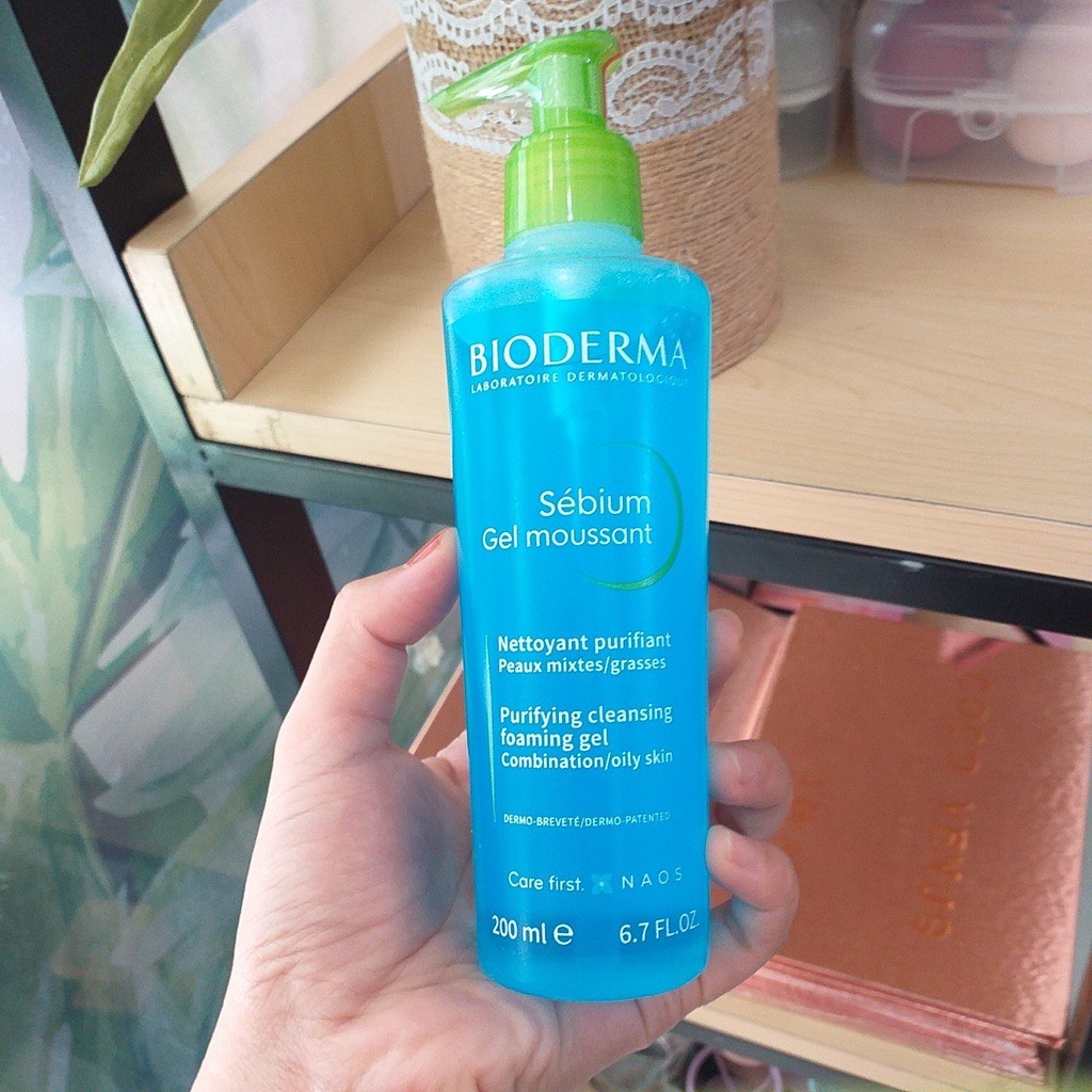 Sữa rửa mặt Bioderma Sebium Cleansing Foaming Gel