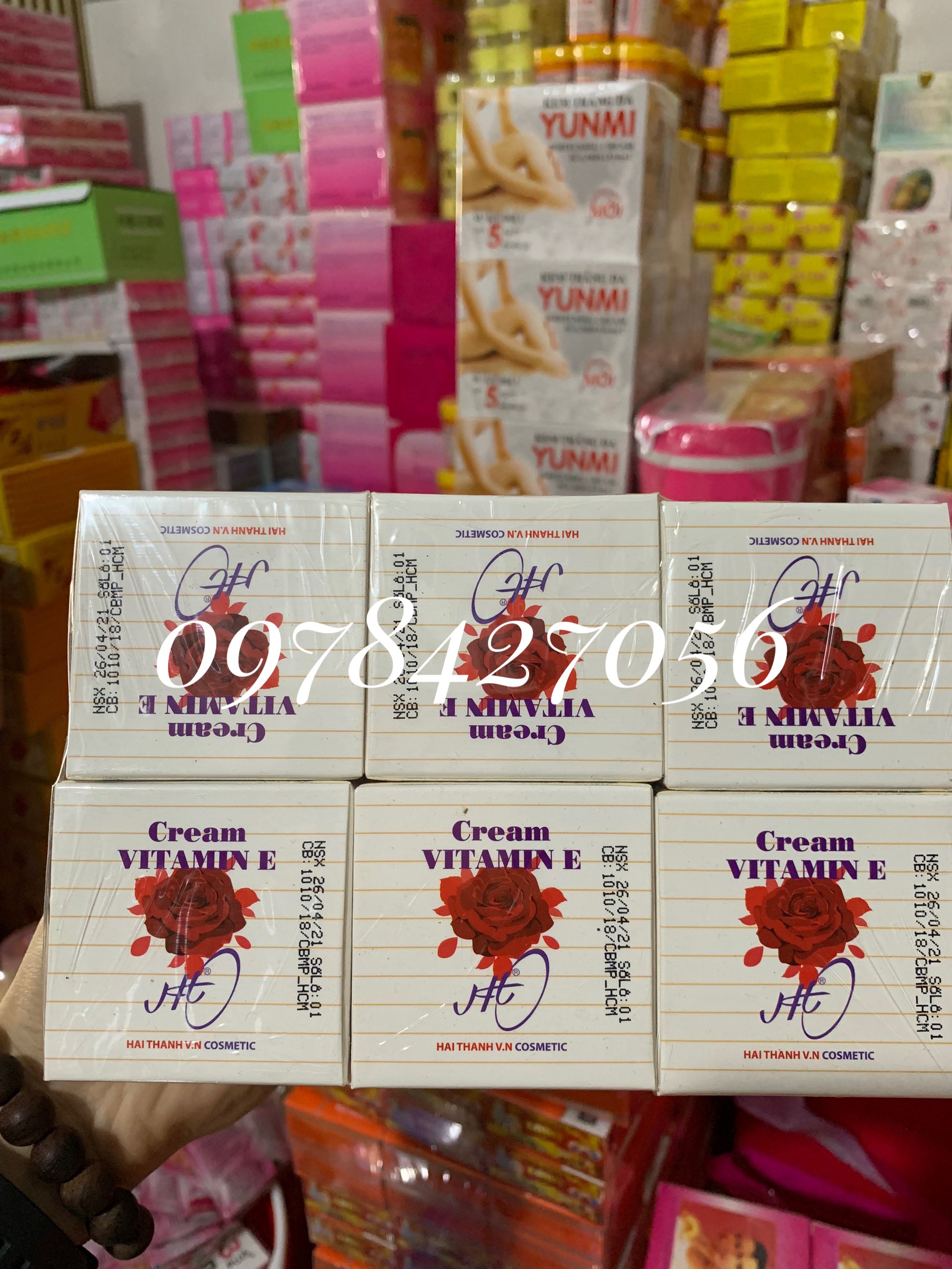 [CHÍNH HÃNG]Lẻ 1 hộp kem E HT chuẩn Loại 1