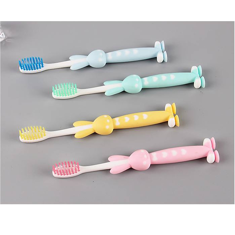 Set 4 bàn chải đánh răng có nắp hình thú cho bé