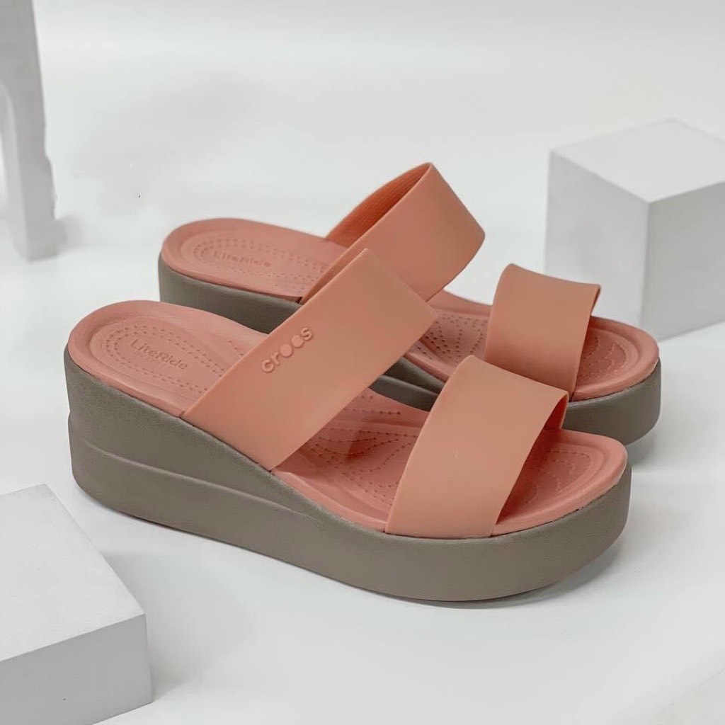 [SALE KHỦNG][CHÍNH HÃNG][4 MÀU] GIÀY ĐẾ XUỒNG NỮ CROCS BROOKLYN