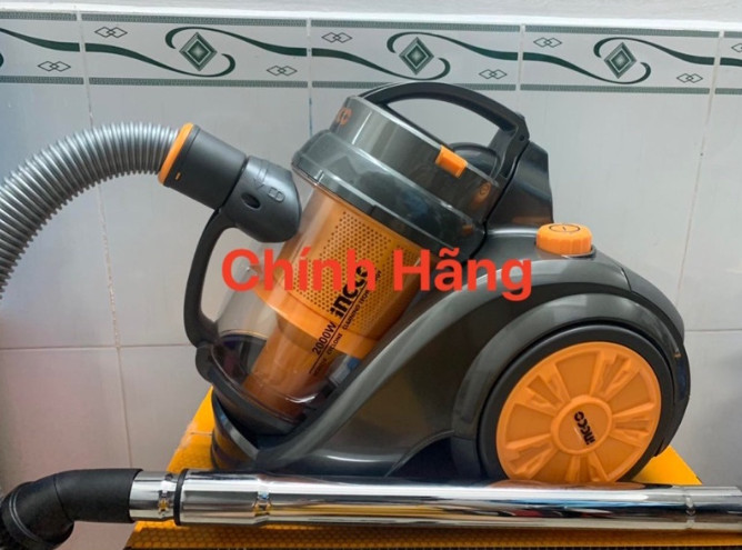 Máy hút bụi 2000W hiệu Ingco VC20258