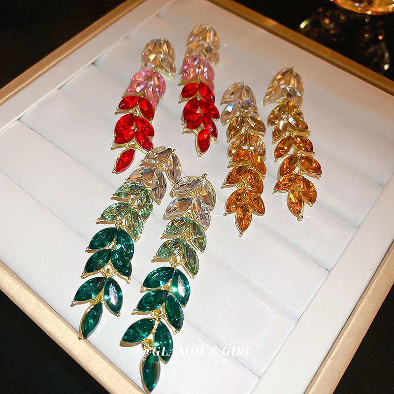 Women crystal rhinestone earrings