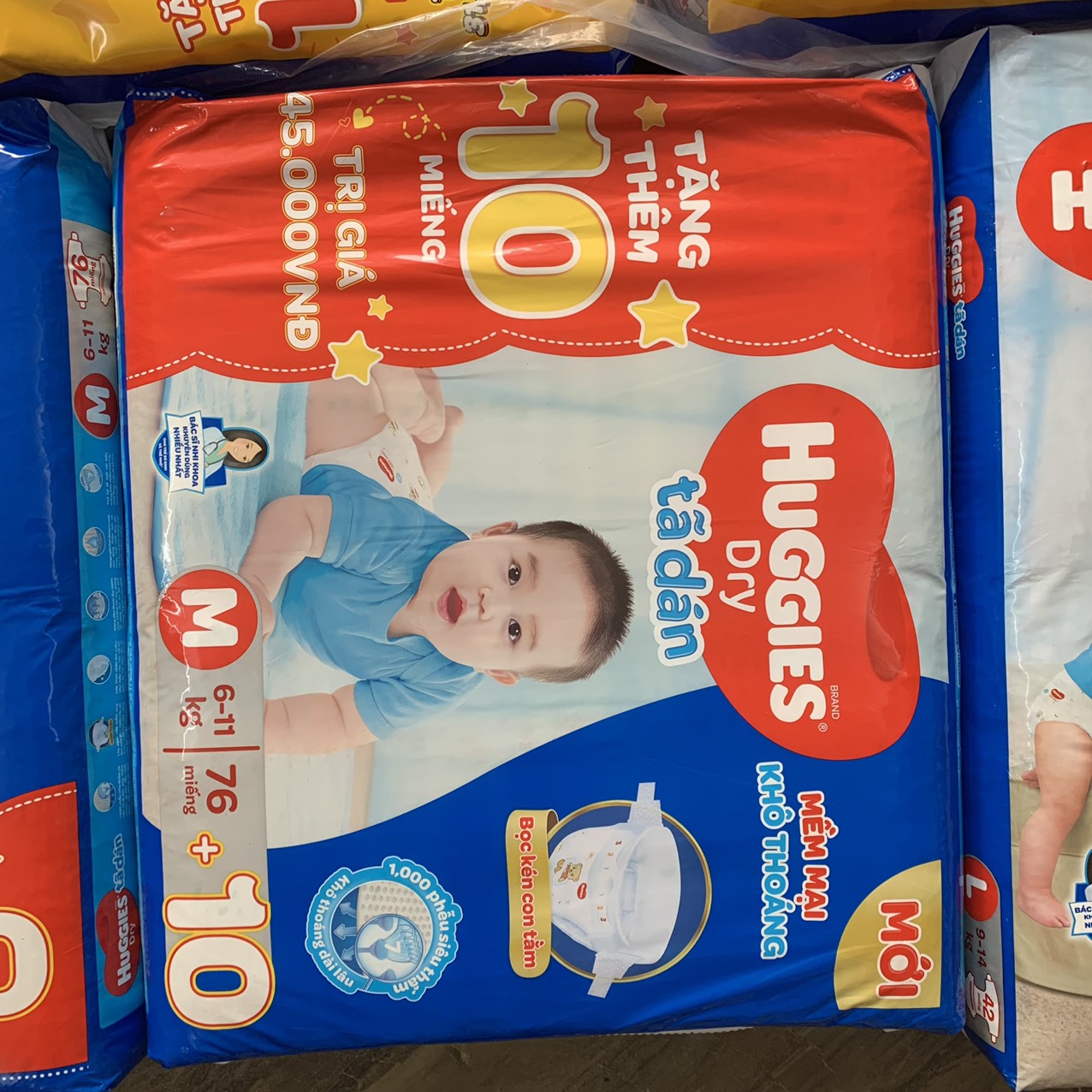 Bỉm-Tã dán Huggies side L 42 miếng (9-14kg)