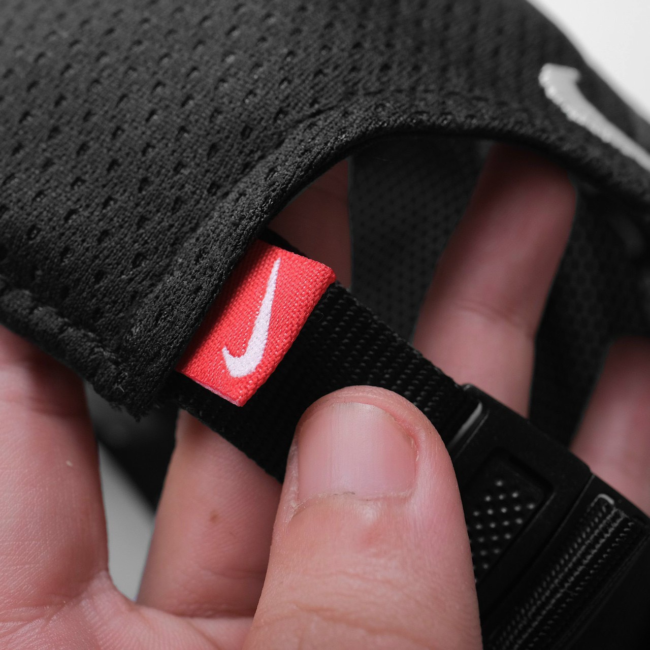 Mũ lưỡi chai Nike - Màu đen