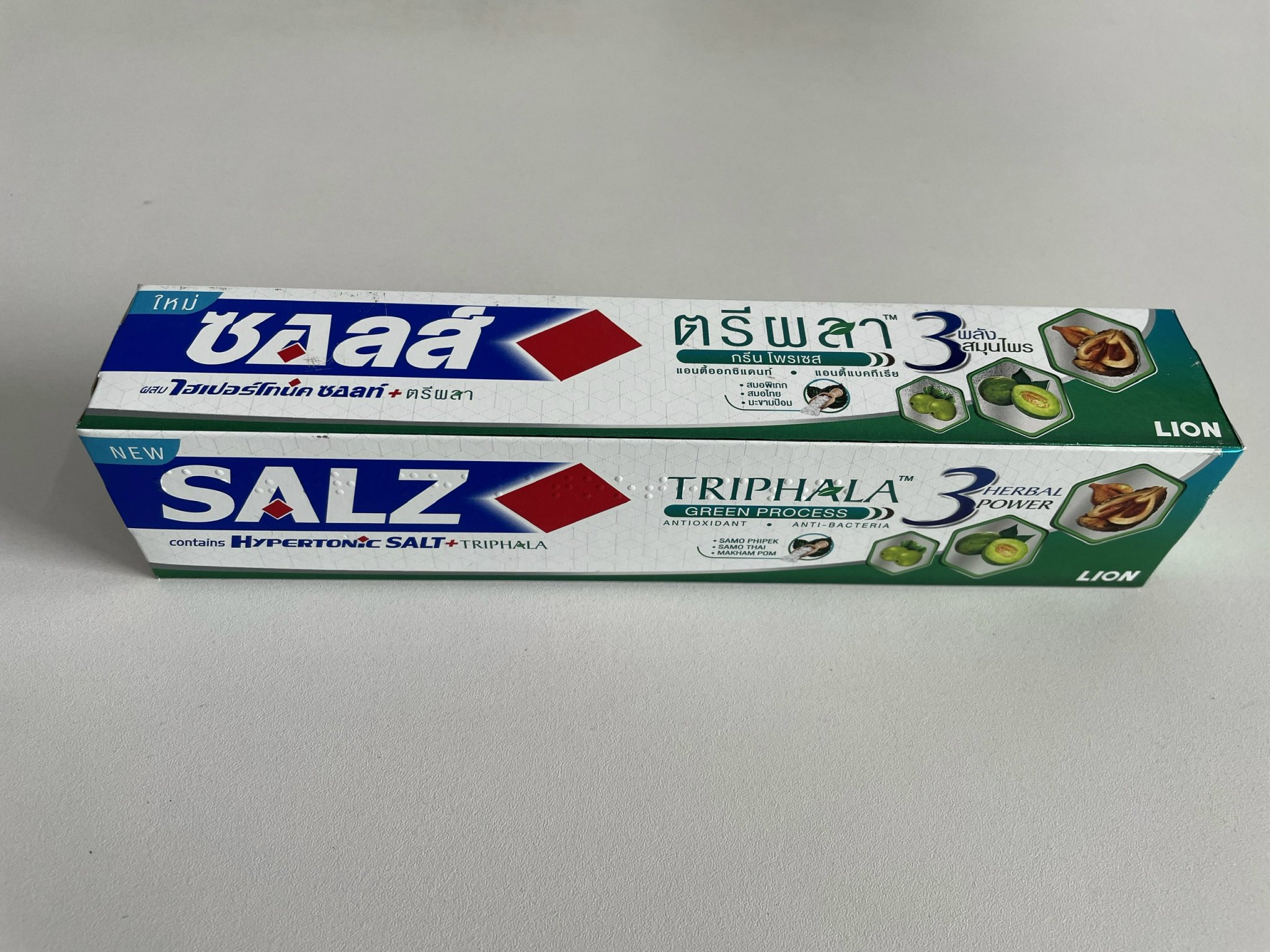 Kem đánh răng Thái Lan SALZ 160g - TRIPHALA - THẢO DƯỢC