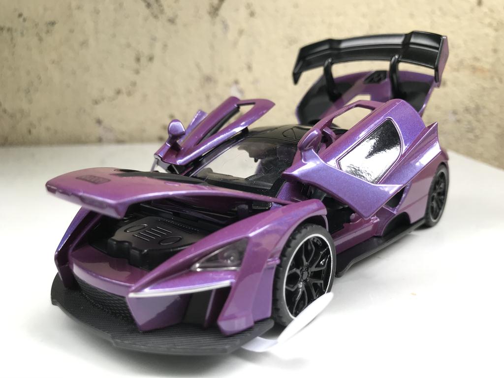 Mô hình xe Mclaren SENNA - 1:32