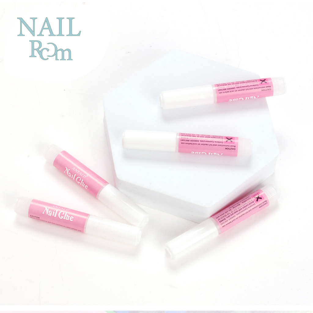 Tuýp keo dán móng giả Nail Glue
