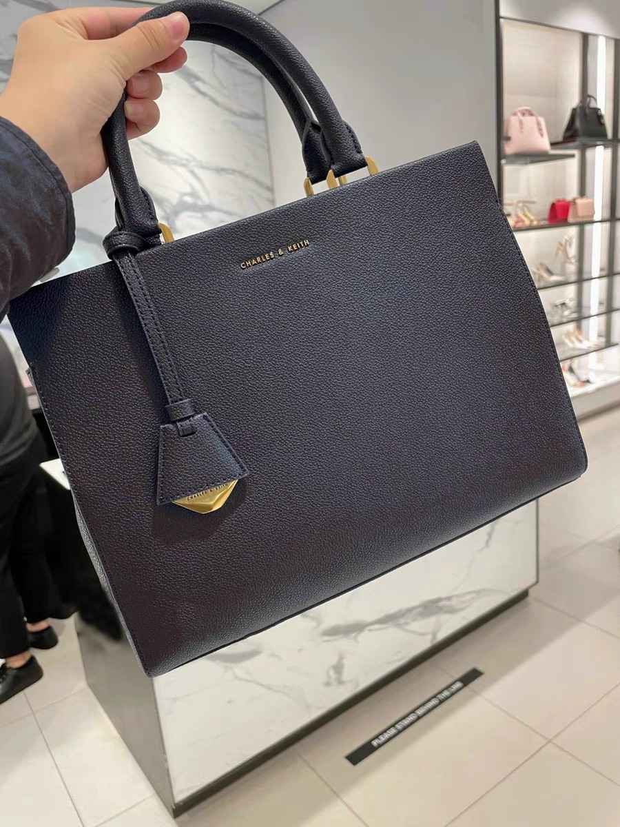 Túi công sở đẹp size 31cm CK2-50160090