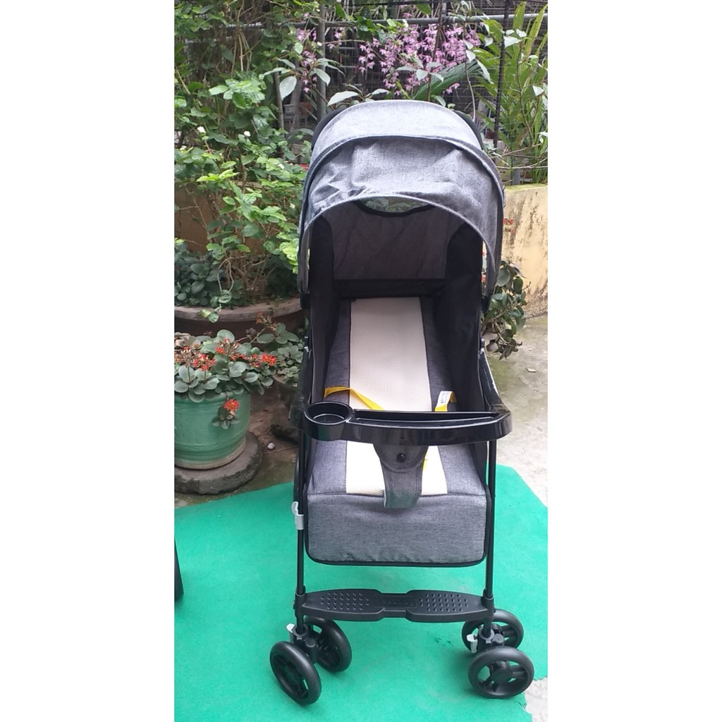 Xe đẩy trẻ em Seebaby QQ3
