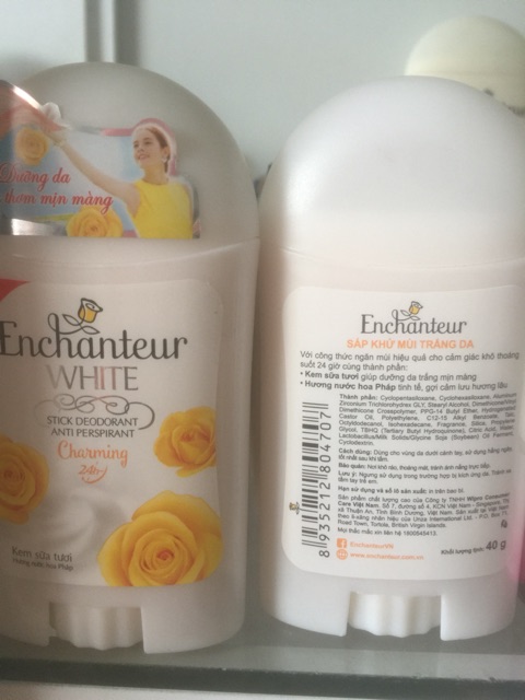 Lăn sáp Enchanter hương nước hoa