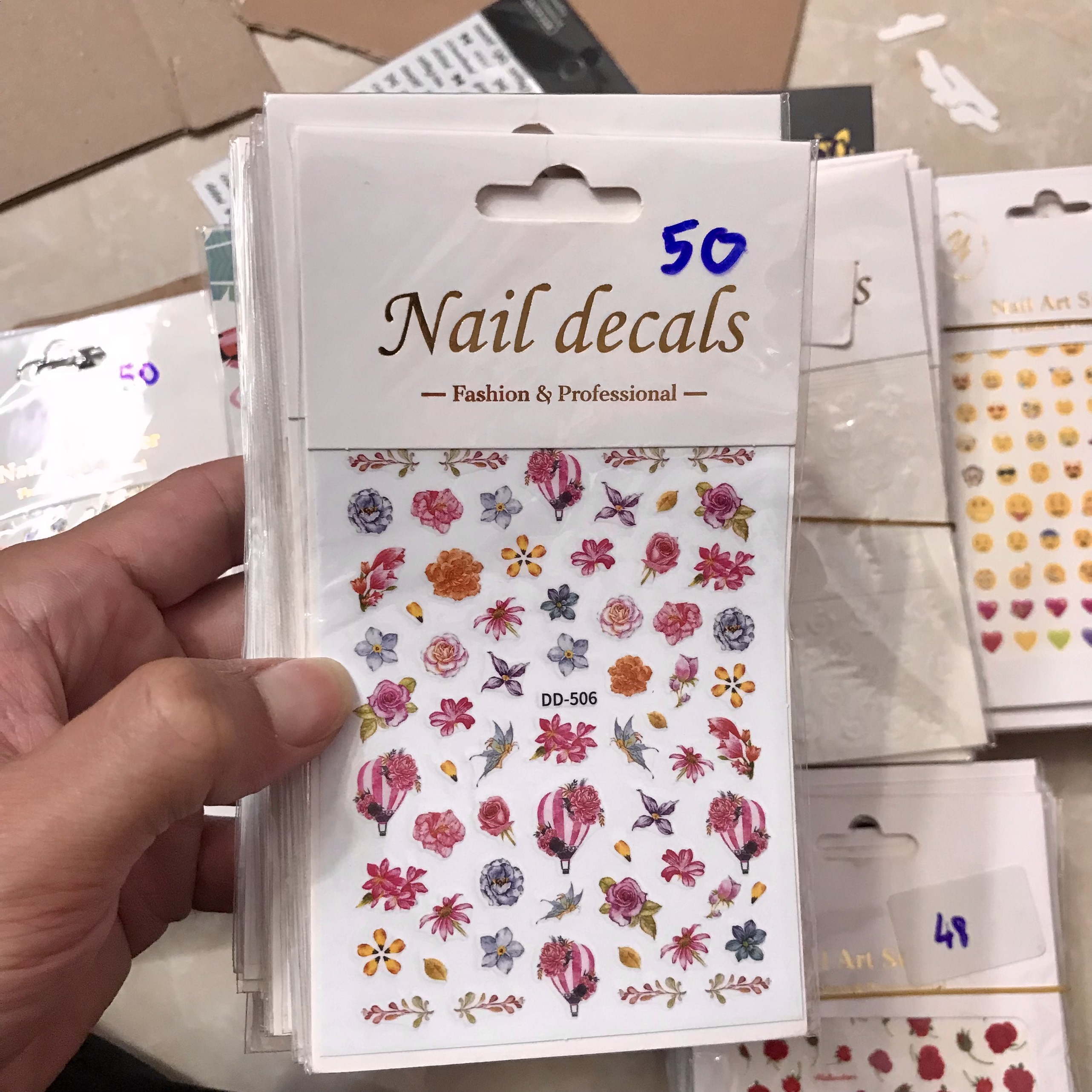 Hình dán Sticker trang trí móng tay Mini Nails