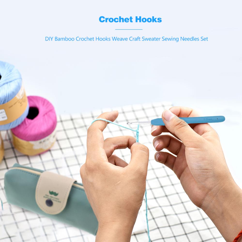Crochet Hooks Set Ergonomic Soft Grip Handle Knitting Needles Kit with Case