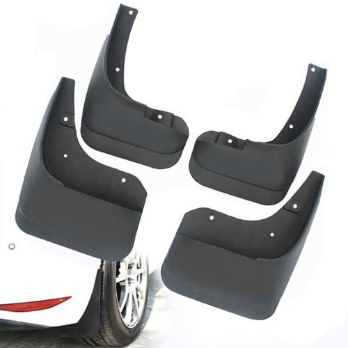Bộ 4 Chắn Bùn Nhựa Dẻo Xe Toyota Innova 2006 đến 2022 kèm ốc vít lắp vừa form xe, lắp đặt dễ dàng tại nhà